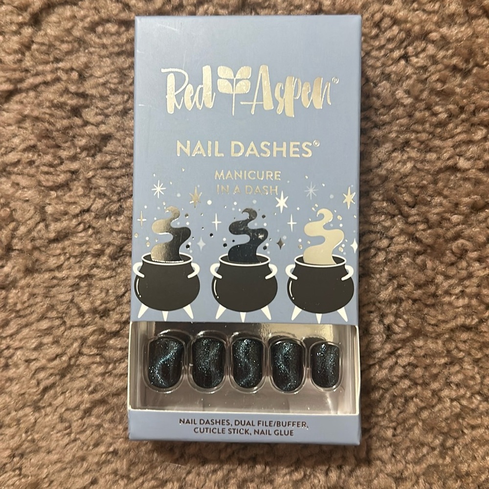 Red aspen nail dash